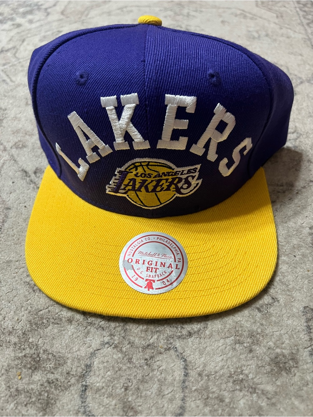 purple and gold Mitchell & Ness Los Angeles Lakers snapback NBA